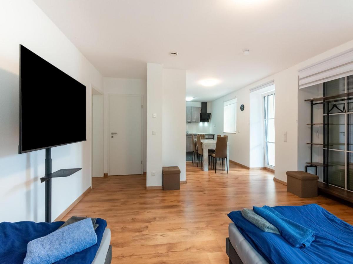 Apartment With Terrace In An Ideal Location Haunsheim Εξωτερικό φωτογραφία