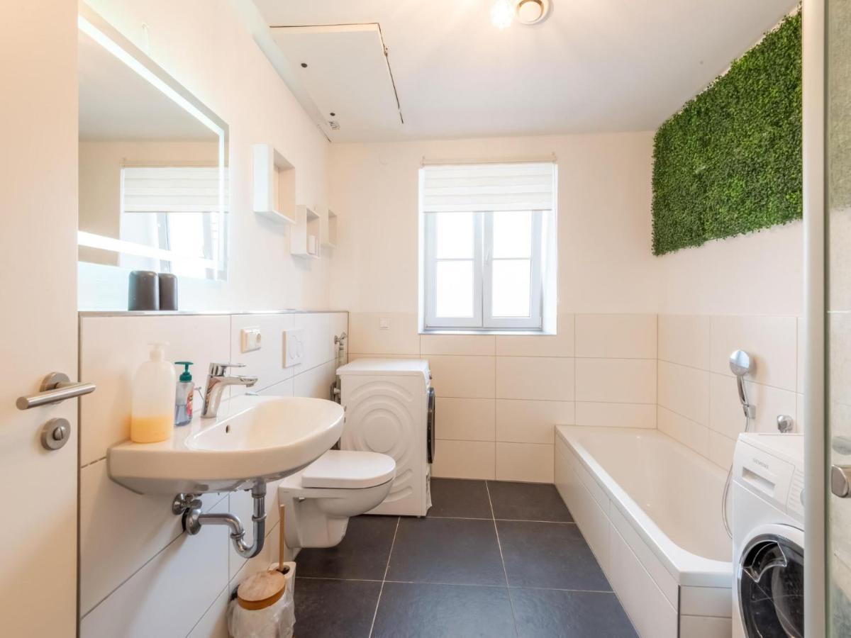 Apartment With Terrace In An Ideal Location Haunsheim Εξωτερικό φωτογραφία